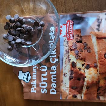 Pakmaya Erimeyen Plastikten Yapılmış Damla Çikolata