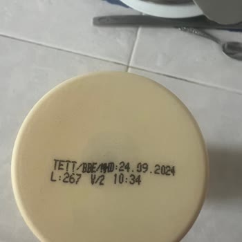 Plastik Kokusu İçeren Tukaş Hardal Bozuk Çıktı