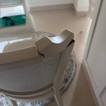 Doğtaş Mobilya Sipariş Edilen Sandalyeler Defolu Ve Geç Teslim Edildi