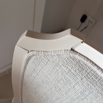 Doğtaş Mobilya Sipariş Edilen Sandalyeler Defolu Ve Geç Teslim Edildi