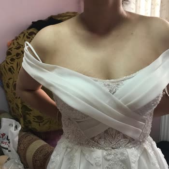 Duygu Gelinlik Gelinlik Modeli Hakkında