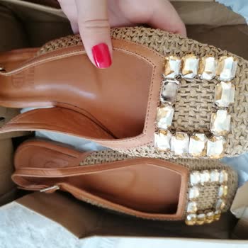 Elle Ayakkabı İlgilenmeyen Müşteri Temsilcisi Sorunu