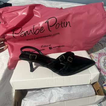 FLO Ayakkabı Faklı Marka Ürün Satışına Destek Sağlamıyor.