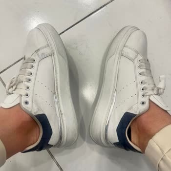 Valmenti Ayakkabı Kalitesi Düşük Üretim Hatası