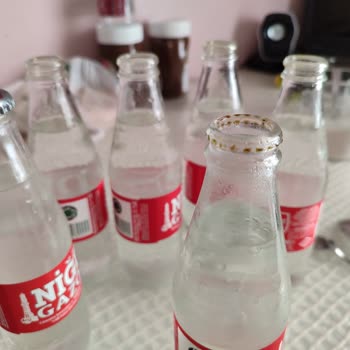 Niğde Gazozu Niğde Gazoz Kapak Bölgesi Paslı Çıktı.