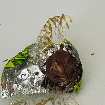 Kahve Dünyası Çikolatalarının Özensiz Paketlenmesi Ve Kargolanması.