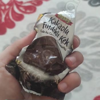 BİM Casey Kakaolu Kek De Lastik Parçası Çıktı!