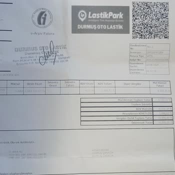 Hankook Lastik Yanakta Delik