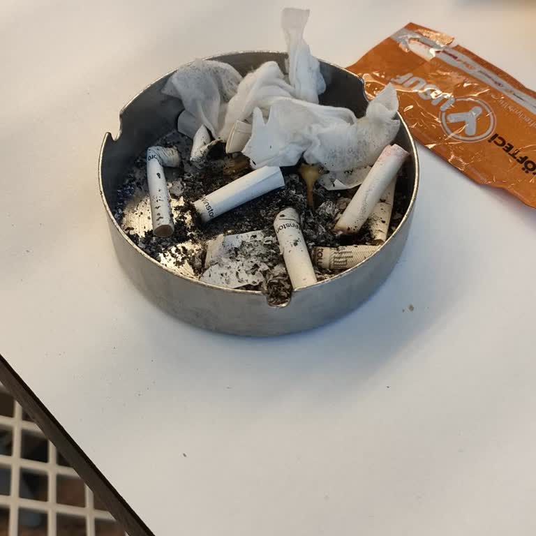 Denizli Aquamall Köfteci Yusuf'un Hizmet Eksikliği