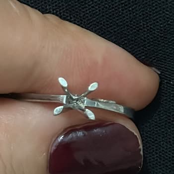 Zen Pırlanta Zen Marka Yüzüğümün Taşı Düştü