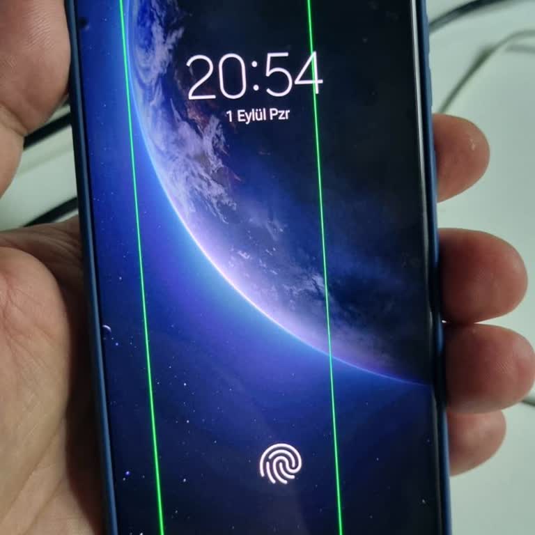 Samsung Galaxy S20 Yeşil Çizgi Ve S21 Kendiliğinden Kapanma Arızaları