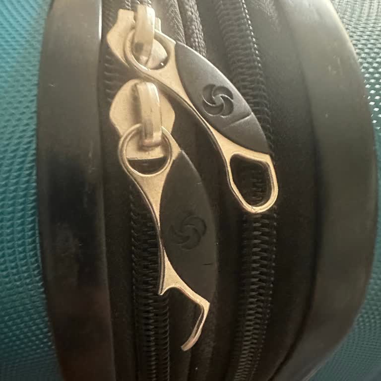 THY İle Uçuşumda Valiz Güvenliği Sorunu Ve Kayıp Eşyalar