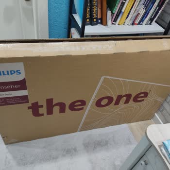 PHILIPS Media Markt Kırık Ekranlı TV Gönderdi