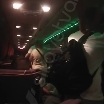 İstanbul Konfor Adlı Otobüs Markasının Ayakta Yolcun Alması!