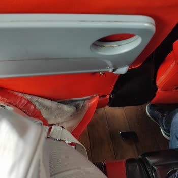 Kamil Koç Konforsuz Ve Pis