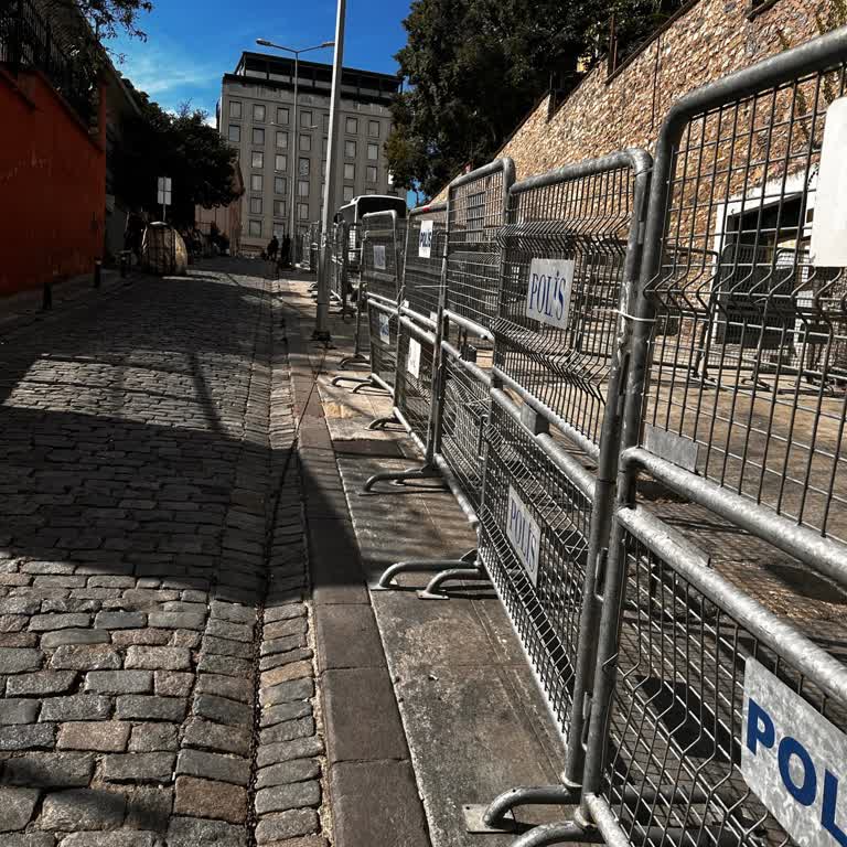 Beyoğlu Belediyesi Özel Alman Lisesi Şahkulu Mahallesi Şahkulu Bostan Sokak No:10