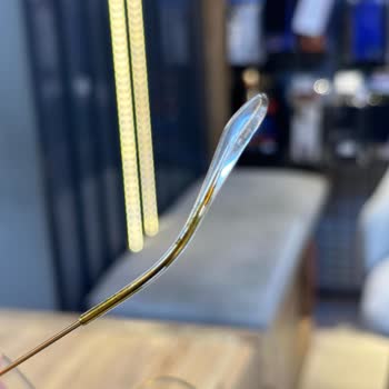 Orijinal Rayban Gözlüğüm Oksitlendi Firma Arkasında Durmadı