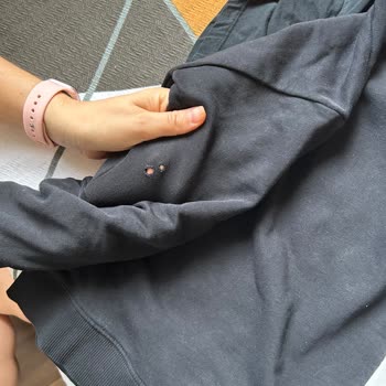 LG Çamaşır Makinesi Çamaşırları Deliyor