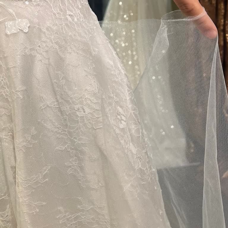 Sevim Doğan Yırtık Ve Farklı Gelinlik