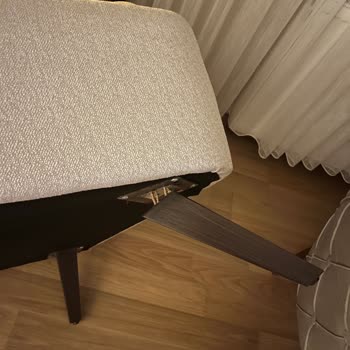 Yataş/Enza Home Berjer Ayak Kırılması