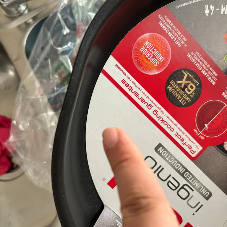 Yamuk Tava Tefal Tarafından Müşteriye Gönderildi