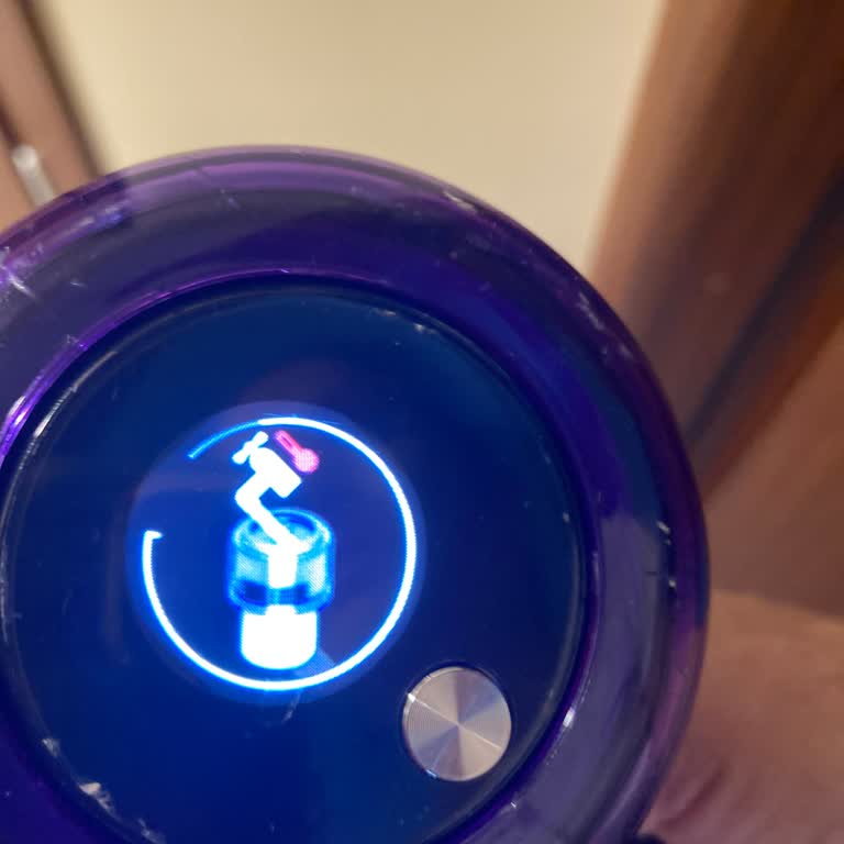 Dyson Sürekli Filtre Temizlik Uyarısı Veriyor