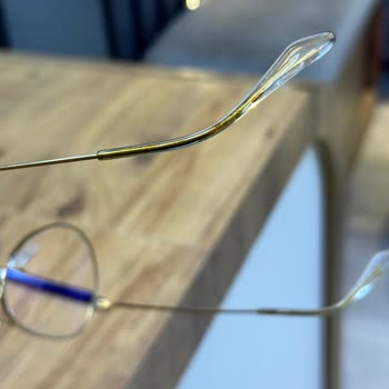 Sunglass Hut Orijinal Rayban Gözlüğüm Oksitlendi Firma Arkasında Durmadı