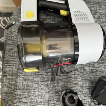 Bambi Yatak Alana Fakir 4048 Süpürge Hediyesinin Sorunu