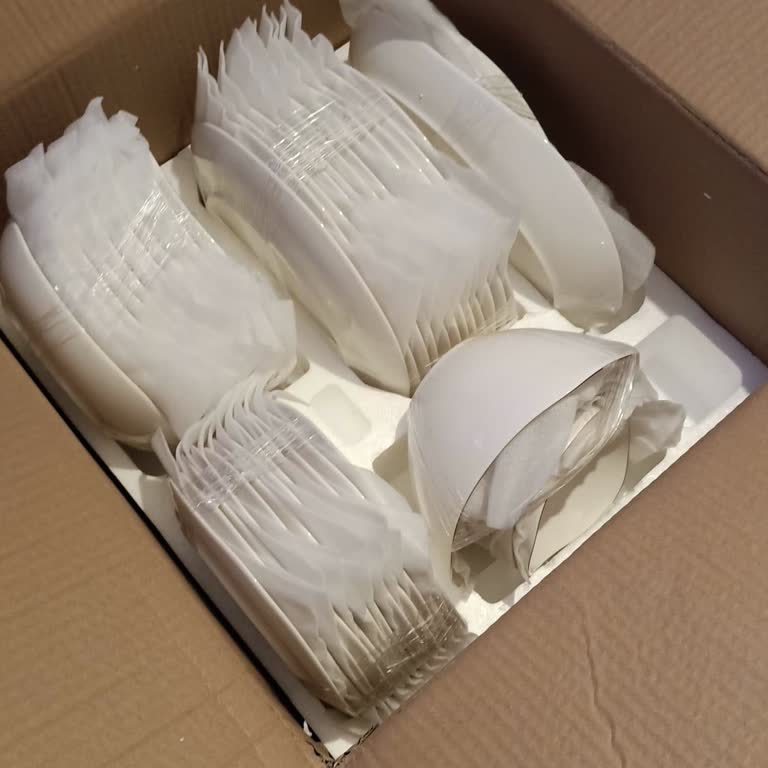 Karaca Züccaciye Karaca Yemek Takımı 2 Aydır Gelmedi