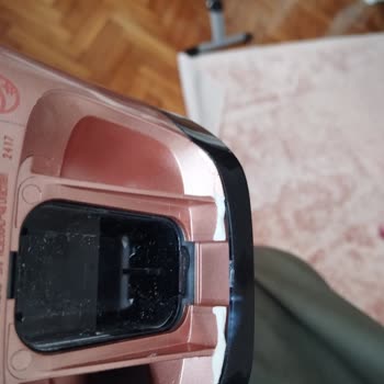 MNG Kargo Ürünümü Kırık Ve Haşat Getirdi!