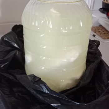 Yöresel Peynir Çarşısı Facebook Reklamı Üzerinden Gelen Peynirde Eksik Gramaj Sorunu