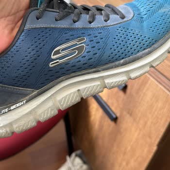 Skechers Tabanda Yok Olması Ve Kayganlaşması