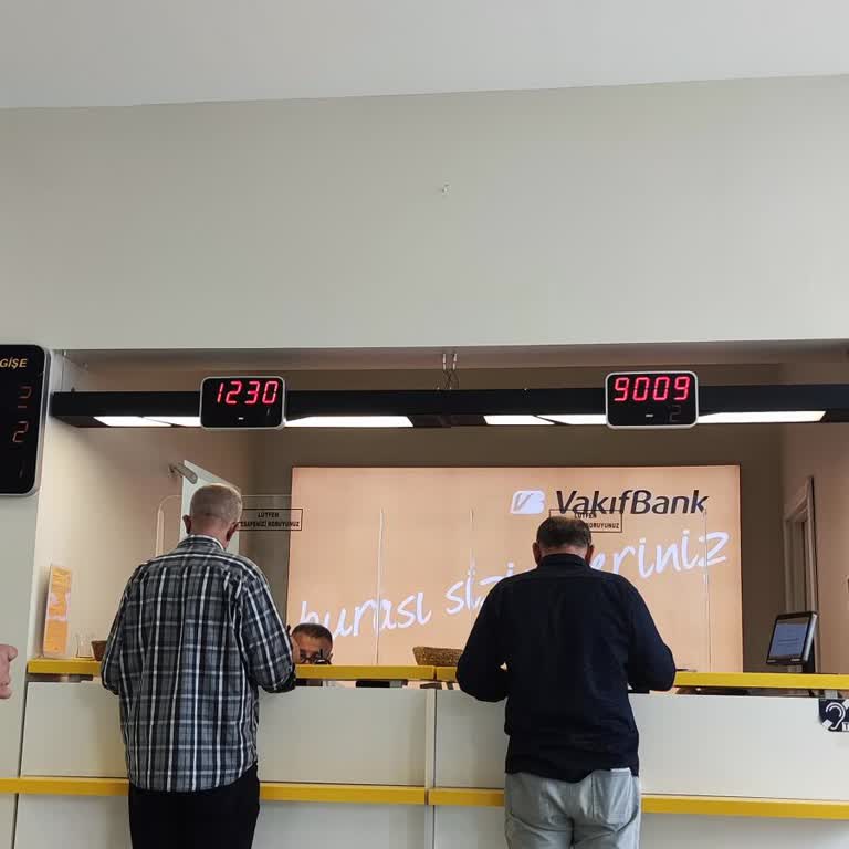 VakıfBank İstanbul Ümraniye Sanayii Şubesi Sıra Şikesi