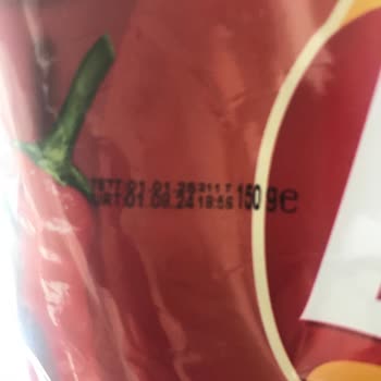 Lays Cipsin İçinden Böcek Bacağı Çıktı!