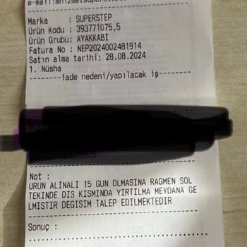 17 Burda AVM Kusurlu Satılan Spor Ayakkabı