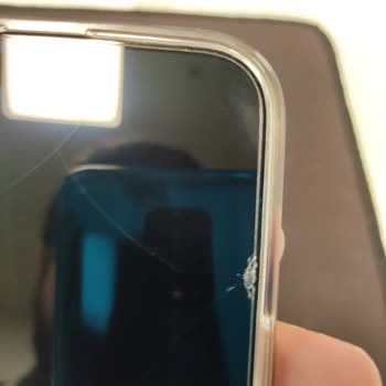 Spigen Koruyucu Cam Çok Dayanıksız