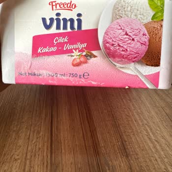 A101 Freedo Vini Dondurmasının Kötü Tadı Ve Kıvamı