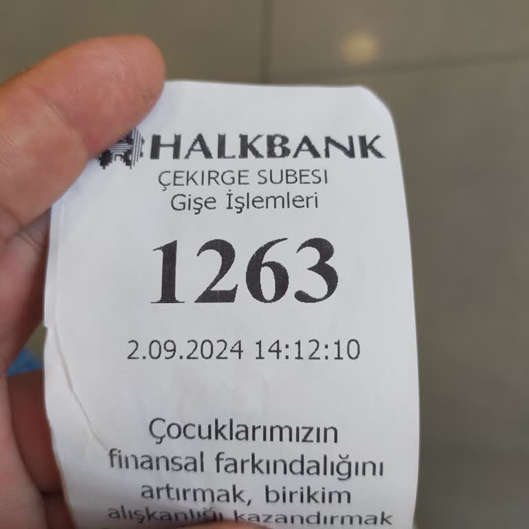Halkbank Yavaş Çalışıyor Sıra Gelmek Bilmiyor. Aldım Sı