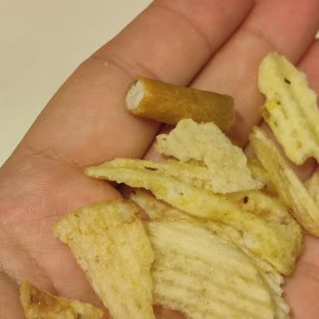 Amigo Cips Paketinden Çıkan Şok: Sigara İzmariti Skandalı