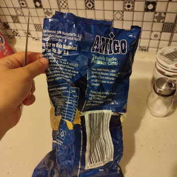 Amigo Cips Paketinden Çıkan Şok: Sigara İzmariti Skandalı