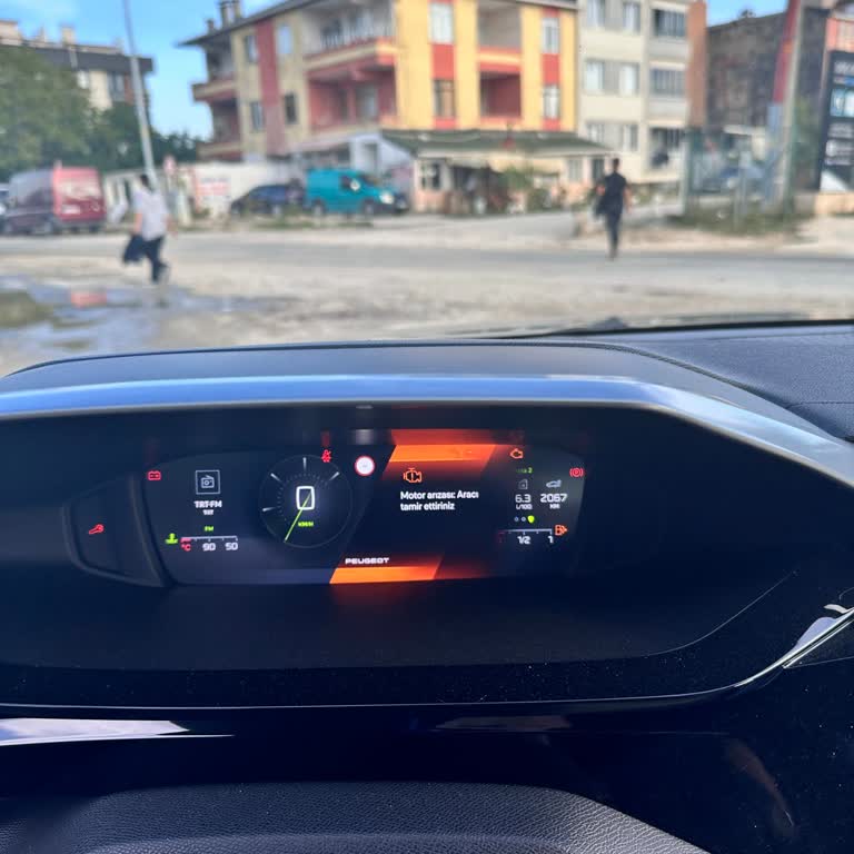 Peugeot Egem Müşterisini Mağdur Ediyor