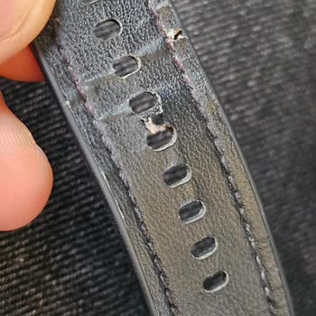 Samsung Saat Kordonuna Sahip Çıkmıyor.