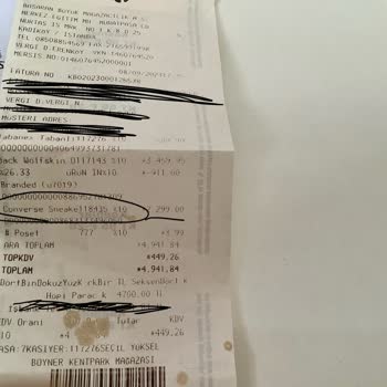 Boyner'den Aldığım Converse Renk Atıyor