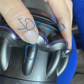 Dyson V15 Servisten Çizik Ve Hasarlı Geri Gönderdiler