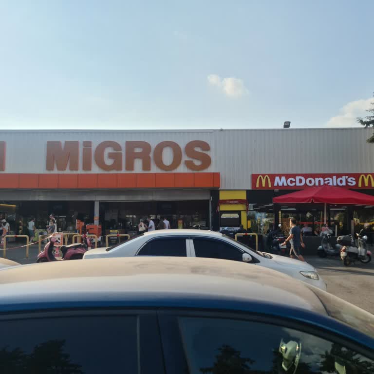 McDonald's Bölgeye Göre Yüksek Fiyat Uygulaması