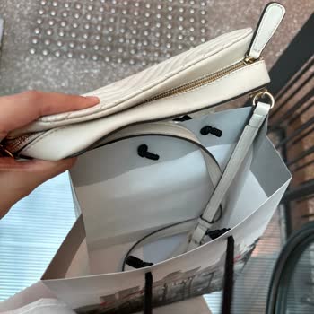 Guess Çanta Pişmanlığı Alma