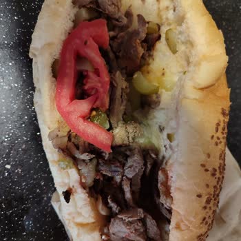 Köfteci Yusuf'tan Gelen Yemek
