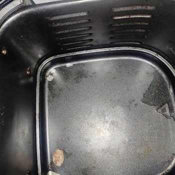 Oyuncakhobi Groove 7L Airfryer'ın Teflon Yüzeyinde Soyulma Sorunu