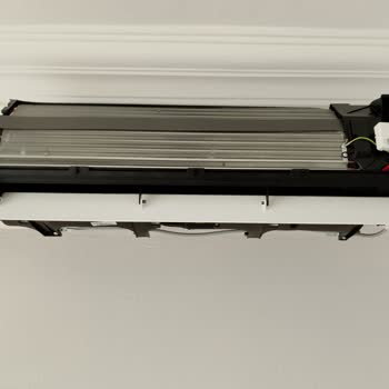 LG Klima Eziyeti! Geç Teslimat Ve 3. Günde İç Ünite Kartı Yanması