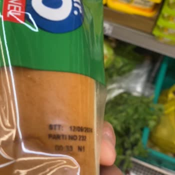 Dardanel Firmasının Küflü Sandviçleri
